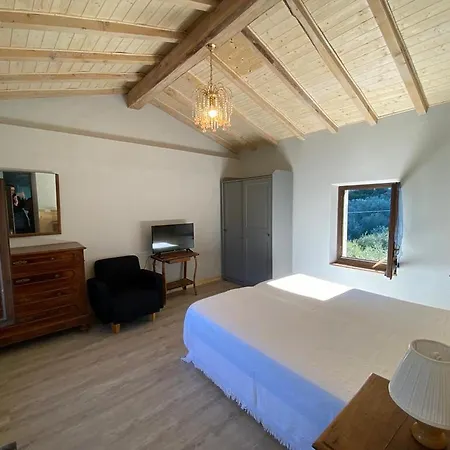 Διαμέρισμα Olive Grove House Μαλτσεζίνε